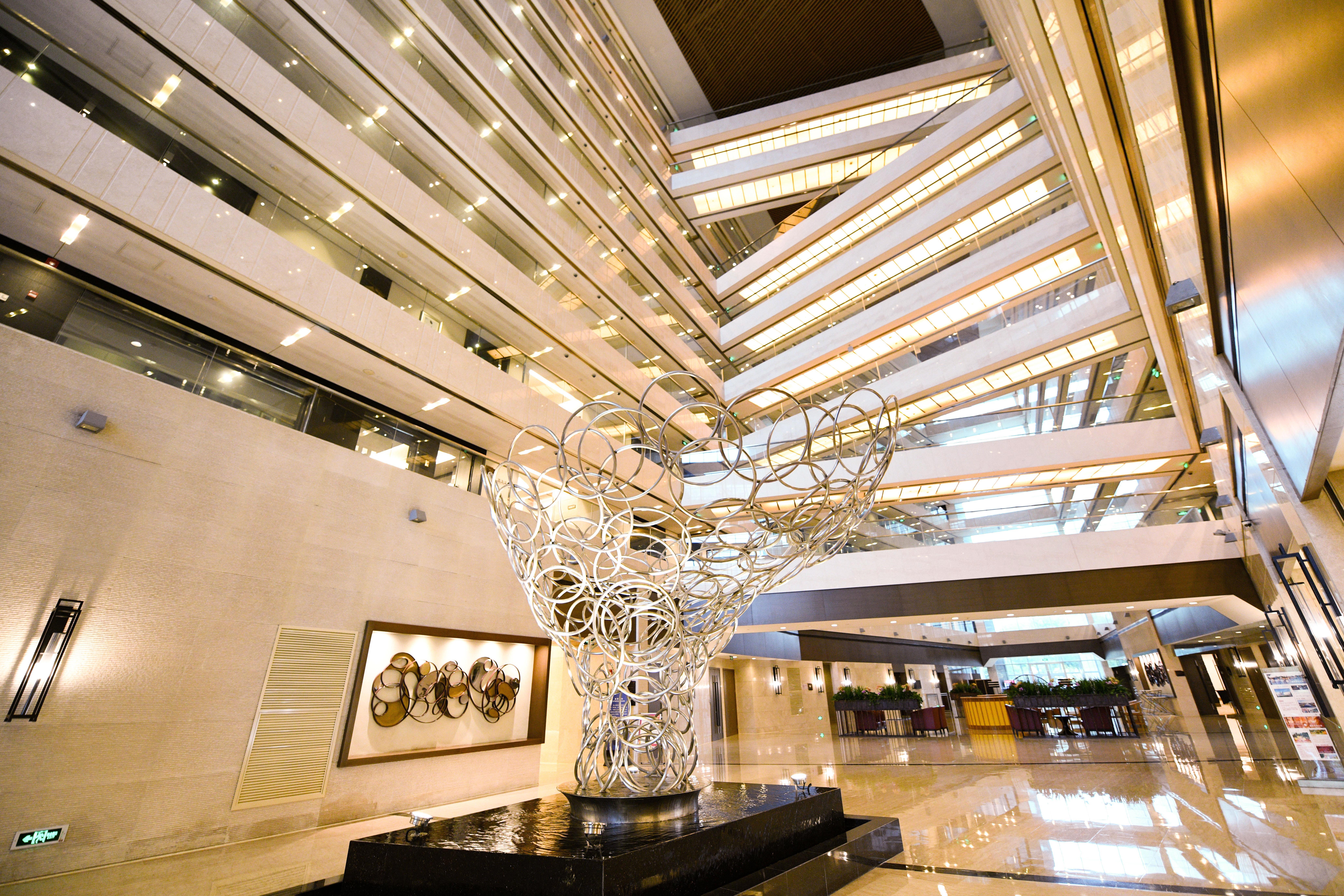 Crowne Plaza Shanghai Xiayang Lake By Ihg Csingpu Kültér fotó