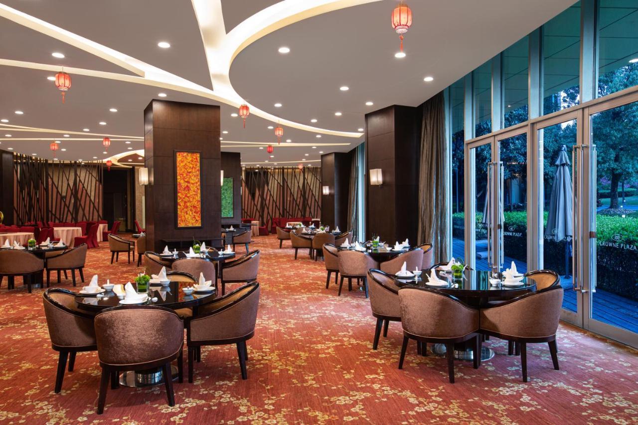 Crowne Plaza Shanghai Xiayang Lake By Ihg Csingpu Kültér fotó