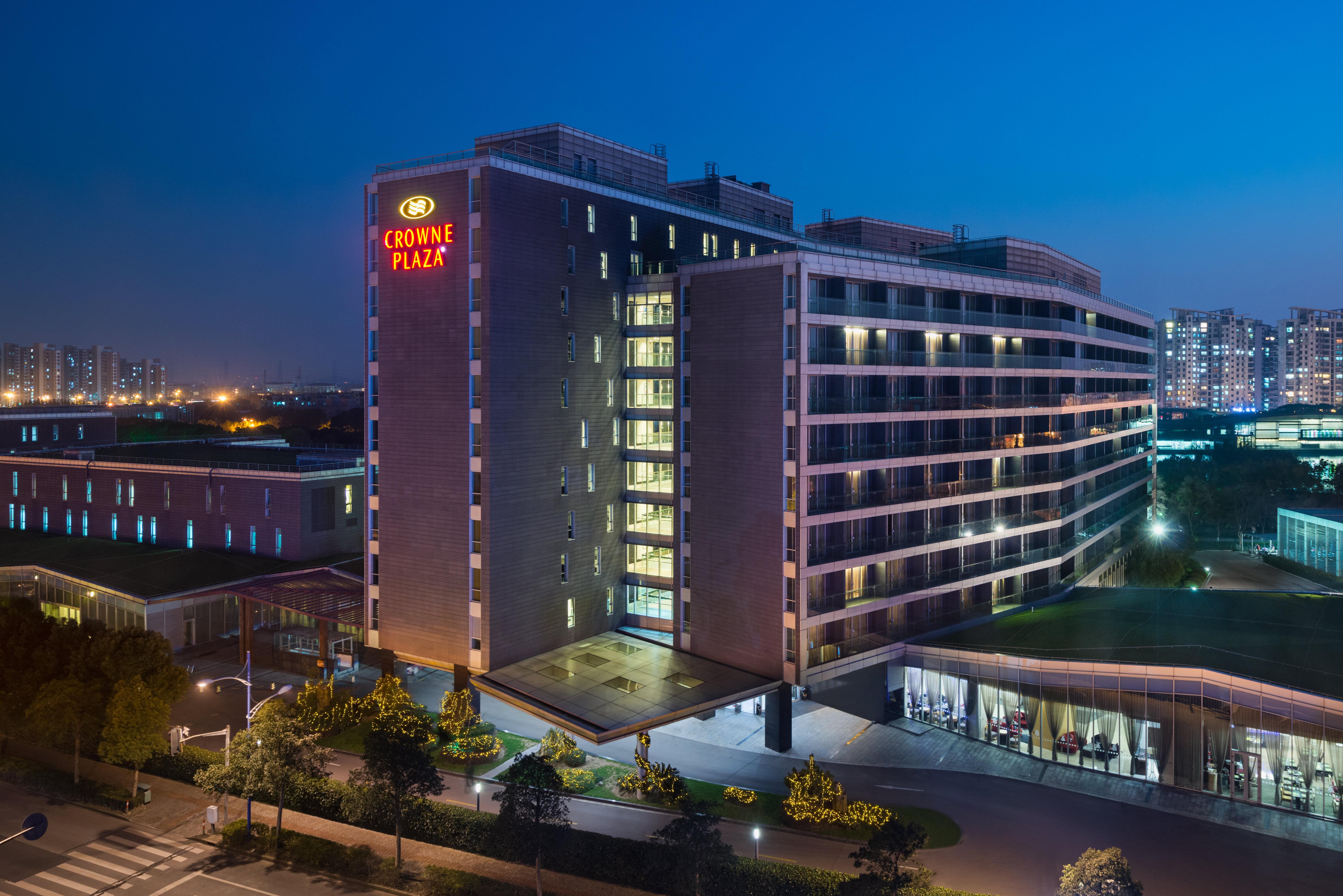 Crowne Plaza Shanghai Xiayang Lake By Ihg Csingpu Kültér fotó