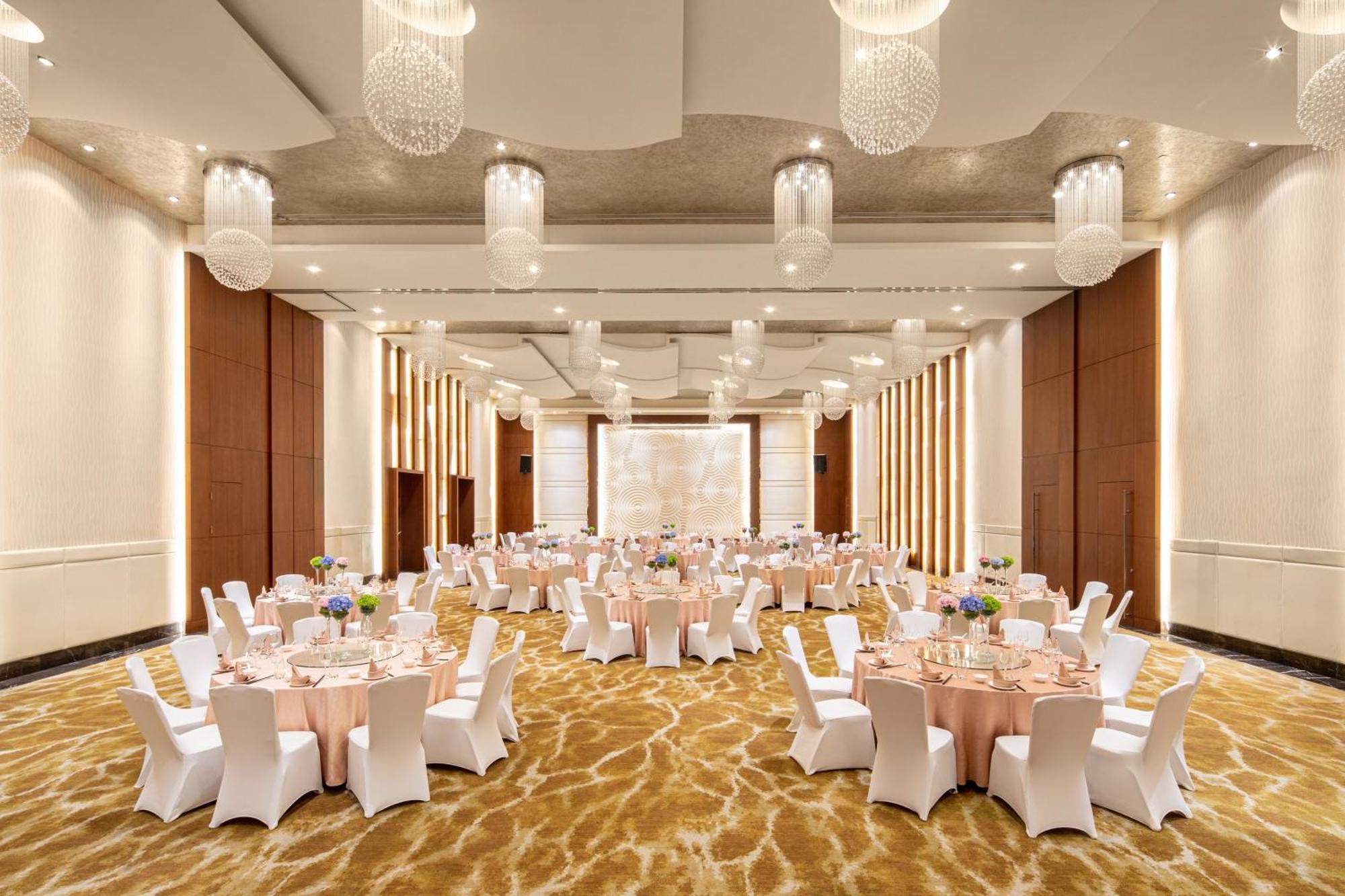 Crowne Plaza Shanghai Xiayang Lake By Ihg Csingpu Kültér fotó